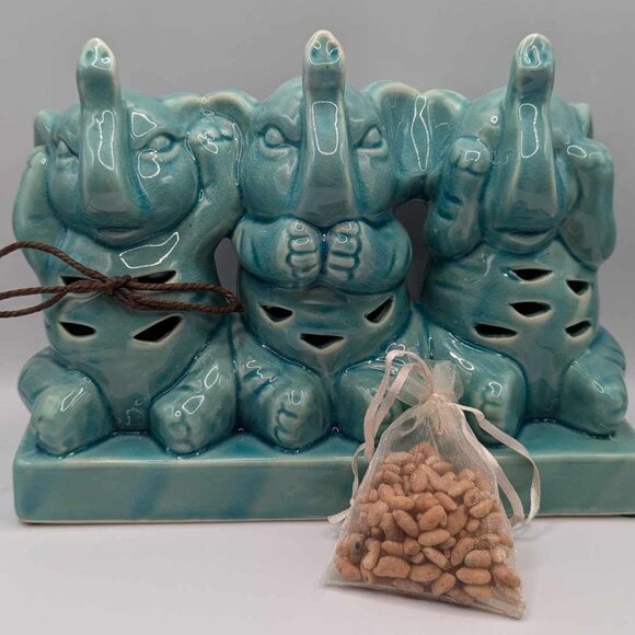 Ceramic 3 Elephant Potpourri Holder - Hear No Evil, Speak No Evil, See No Evil - Picture 1 of 9